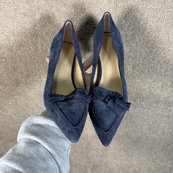 Ann Taylor Shoes Womens 8.5 Blue Suede Tassel Pointed Toe Kitten Heel Pumps - Picture 2 of 9